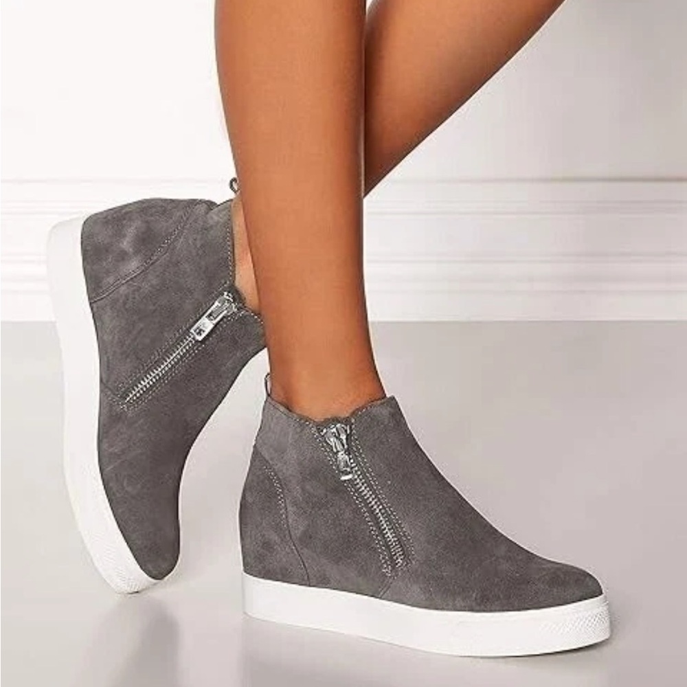 Steve Madden Womens Wedgie GRAY Wedge Boots Sneakers 8 Medium